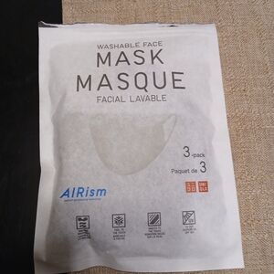 🆕️Uniqlo AIRism Facial Mask 3-Pack - Black, Medium (M)
